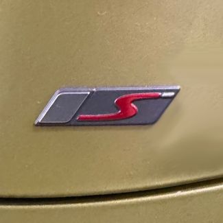 'S' GLOVE BOX DOOR BADGE RED TITANIUM EMBLEM VESPA SPRINT S