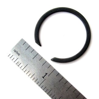 C CLIP FOR RETAINING OUTER BEARING ON REAR PULLEY - LX/S/GT/GTS 125-300CC (26.6X31.5X1.6) 