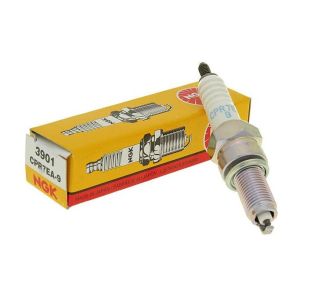 NGK SPARK PLUG CPR7EA-9 Honda PCX 150 (NGK 3901)