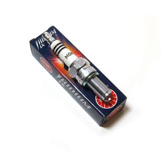 NGK Iridium IX Spark Plug CR8EIX