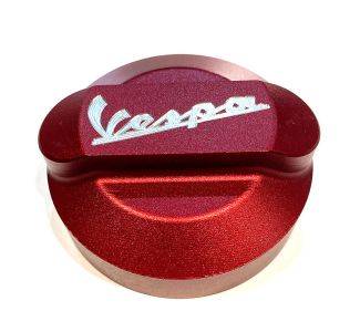 *RED* CNC MACHINED ALUMINUM TWIST FUEL/GAS CAP FOR GAS TANK (ALL MODERN VESPA MODELS)