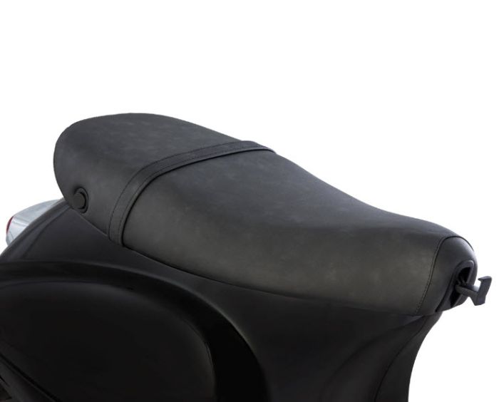 Vespa ET4用 シート ScooterWest.com - ORIGINAL VESPA ET2 AND ET4 SEAT BLACK (DARK GRAY)